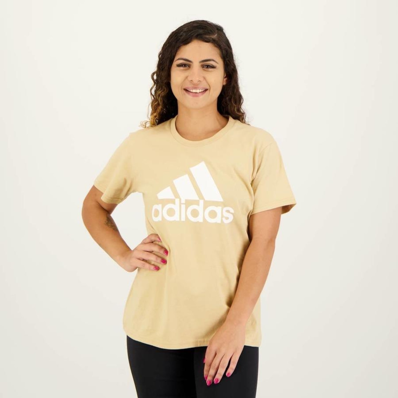 Camiseta Adidas Essentials 3 Stripes Branca - FutFanatics
