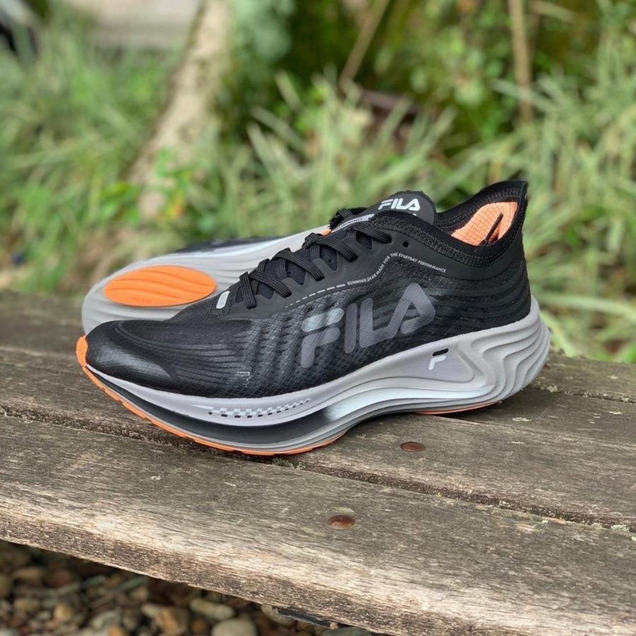 Tênis Fila Racer Carbon Masculino Centauro