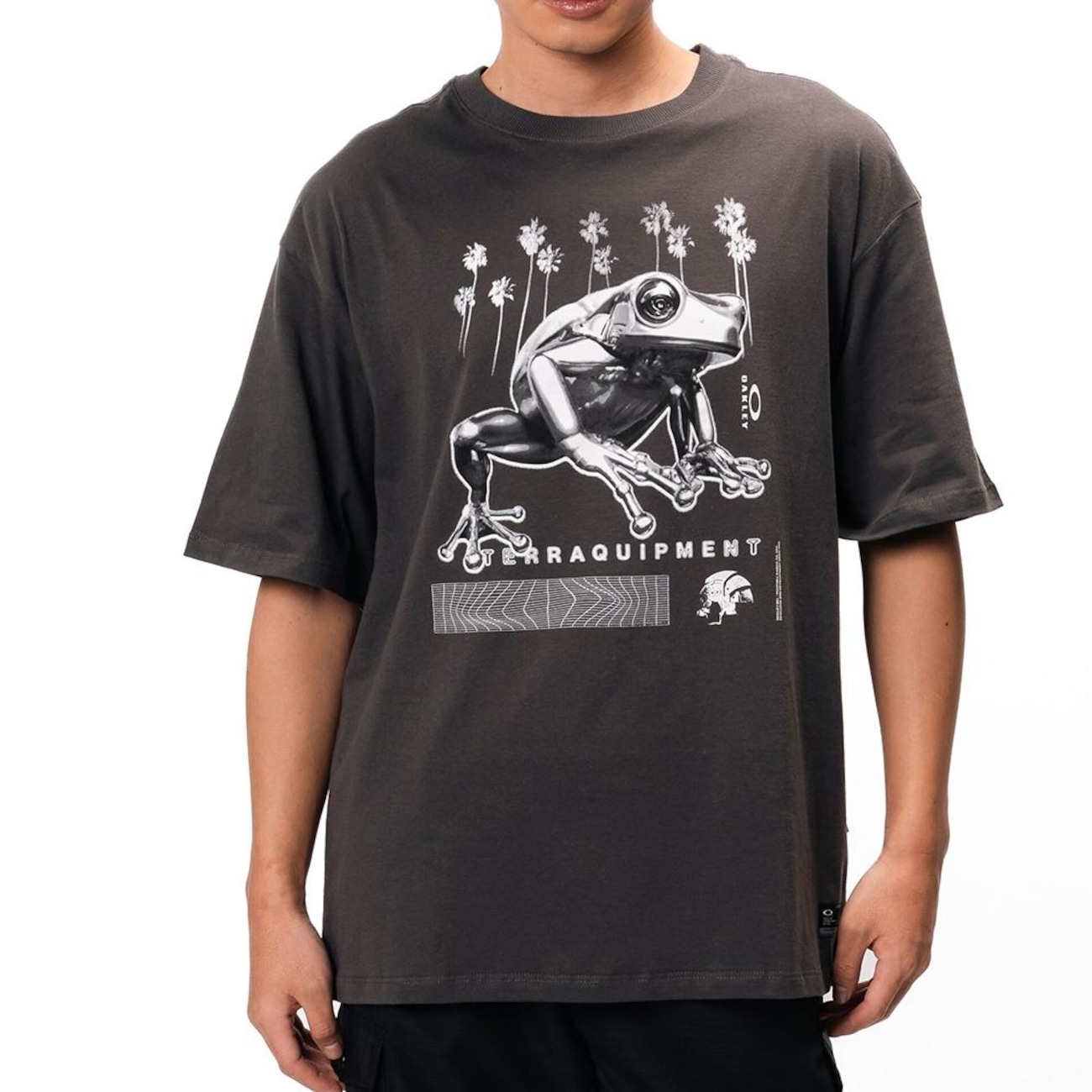 Camiseta Oakley Frog 2075 WT25 Shadow - Masculina em Promoção