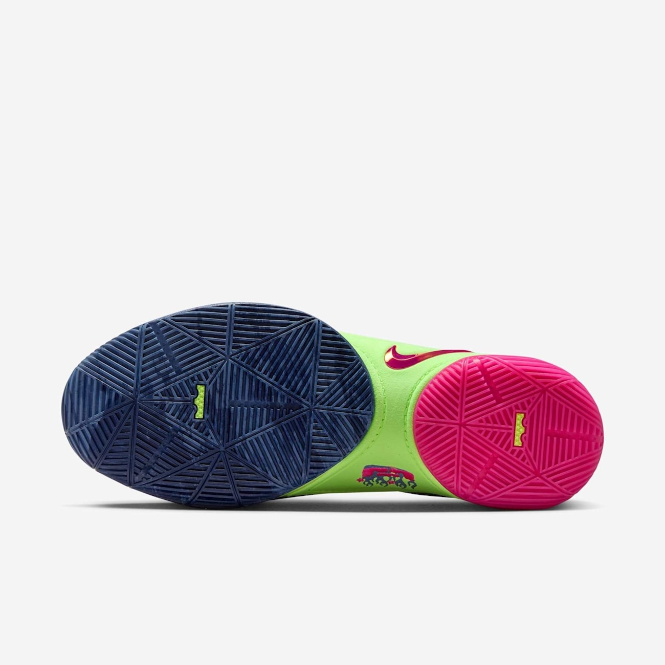 Tênis Unissex Nike LeBron XXII em Promoção | Centauro