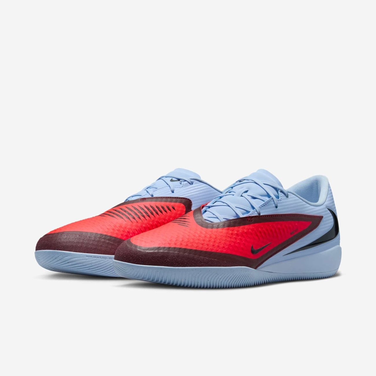Chuteira de Futsal Masculina Nike Phantom 6 Academy em Promoção