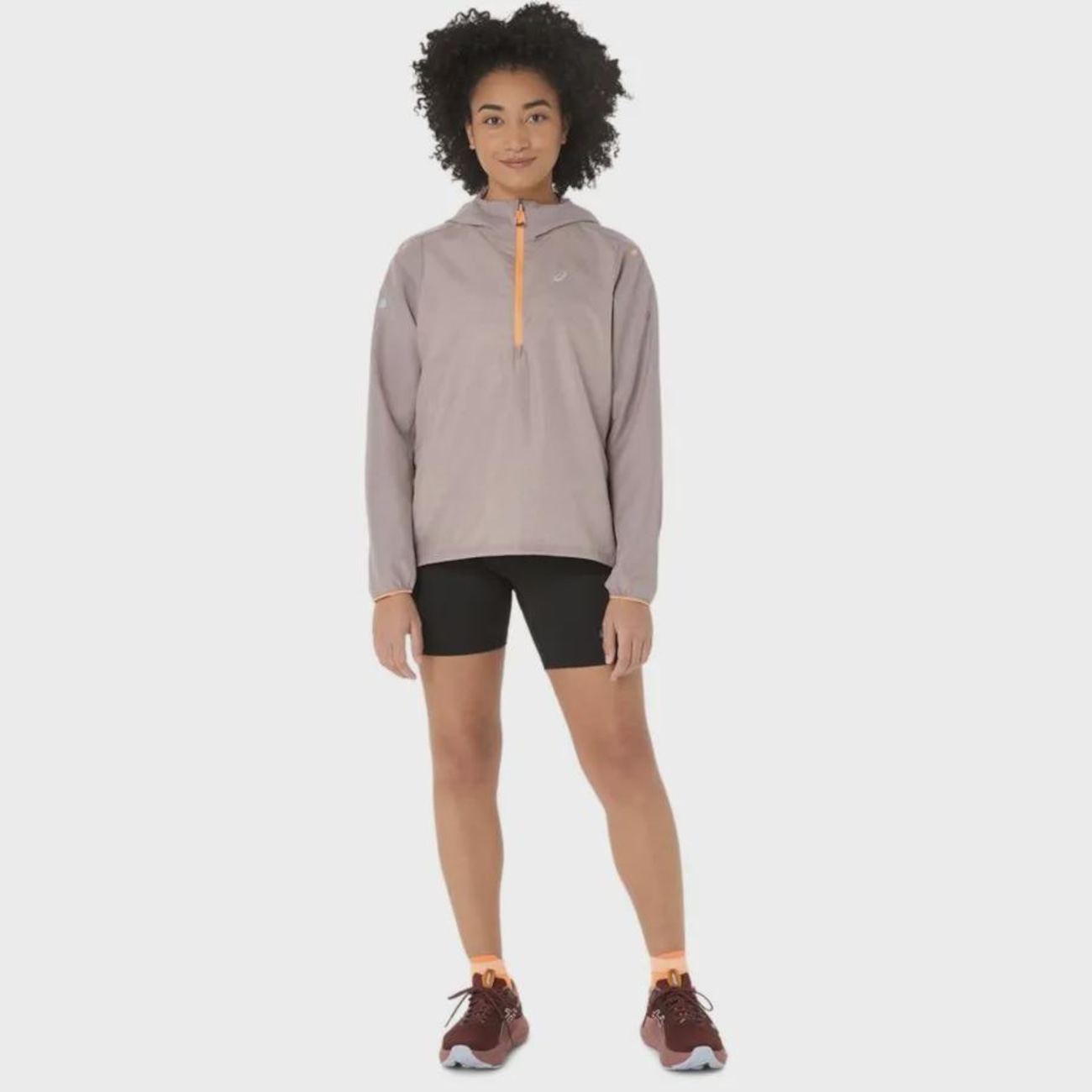 Jaqueta Corta Vento Feminina ASICS com Capuz Fujitrail Packable em