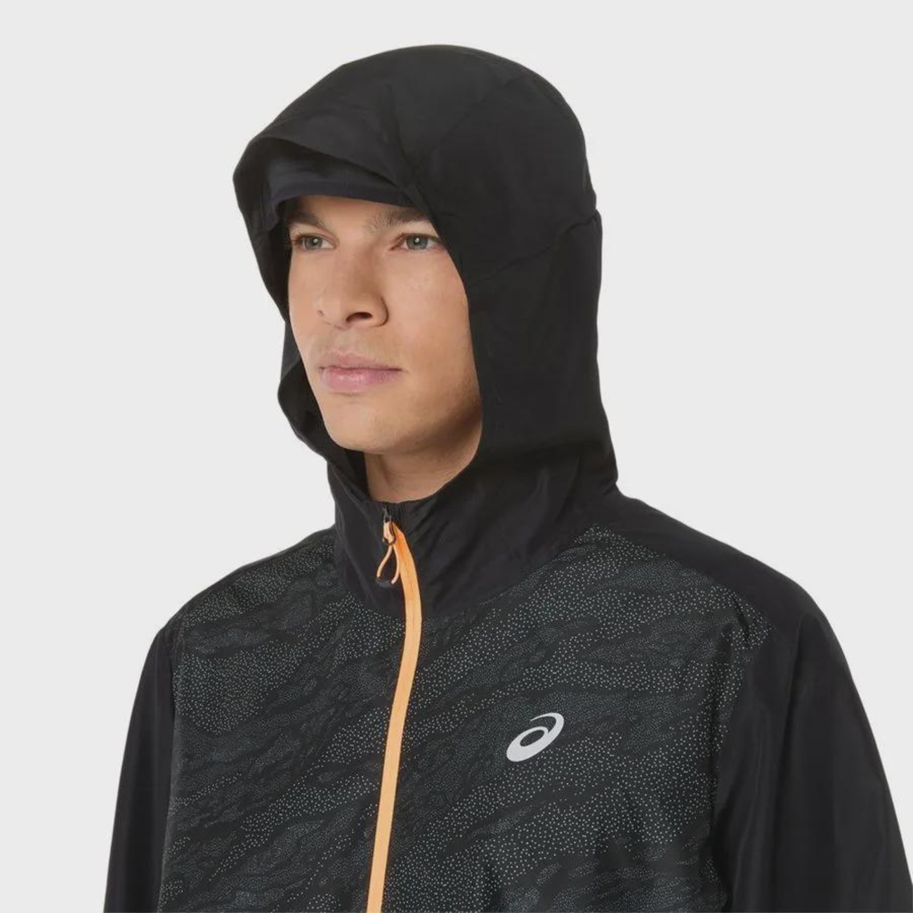 Jaqueta Corta Vento Masculina Asics com Capuz Fujitrail Packable