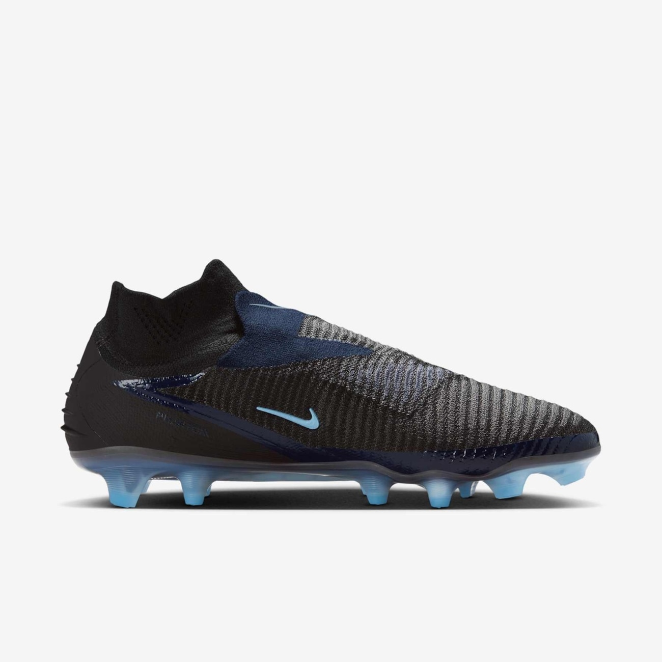 Chuteira Campo Masculino Nike Phantom High 6 Elite em Promoção