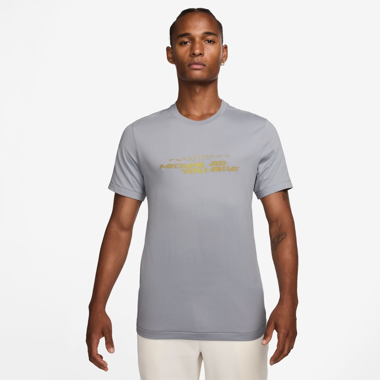 Camiseta Nike Dri-FIT Verbiage Masculina em Promoção | Centauro