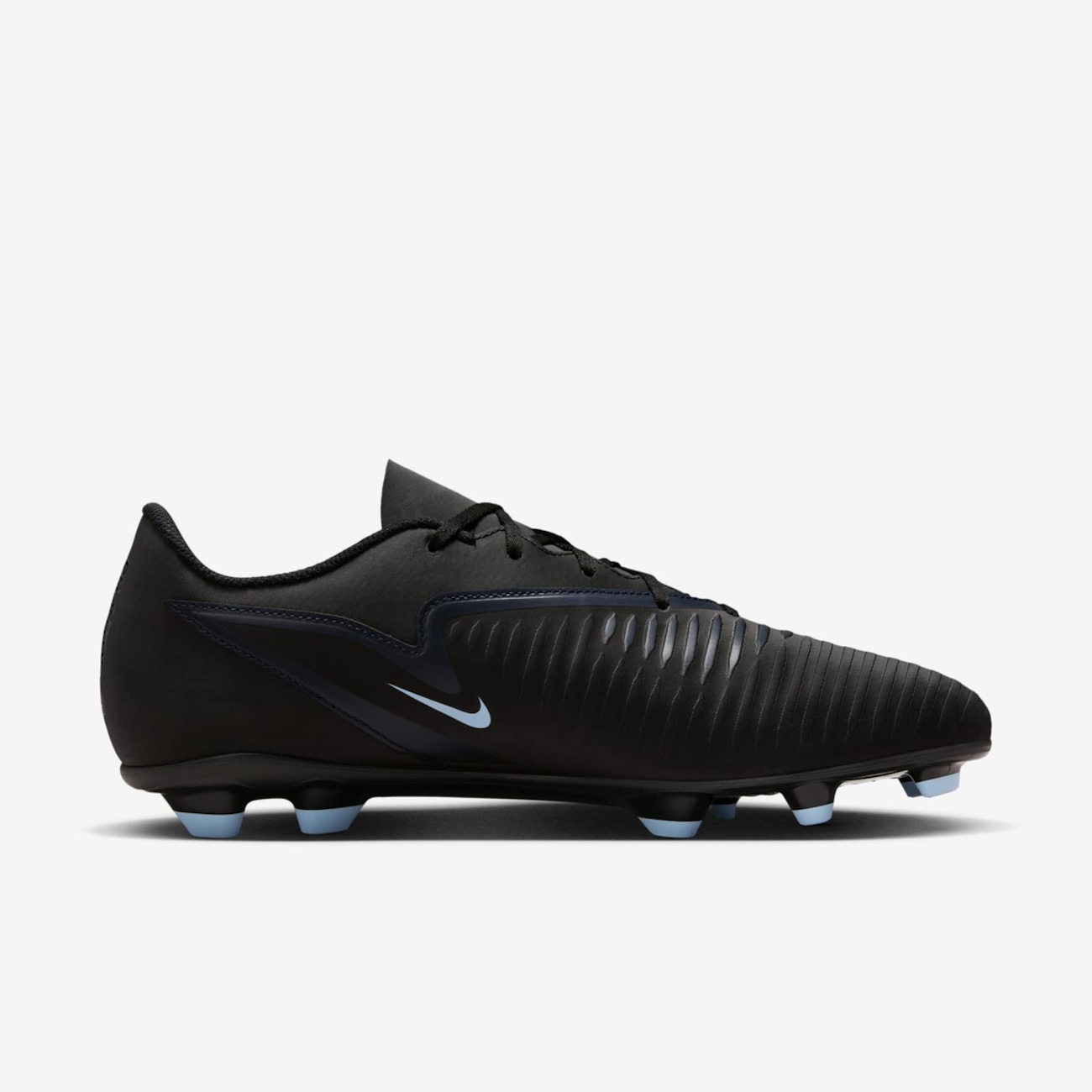 Chuteira Campo Nike Phantom 6 Club Adulto em Promoção | Centauro