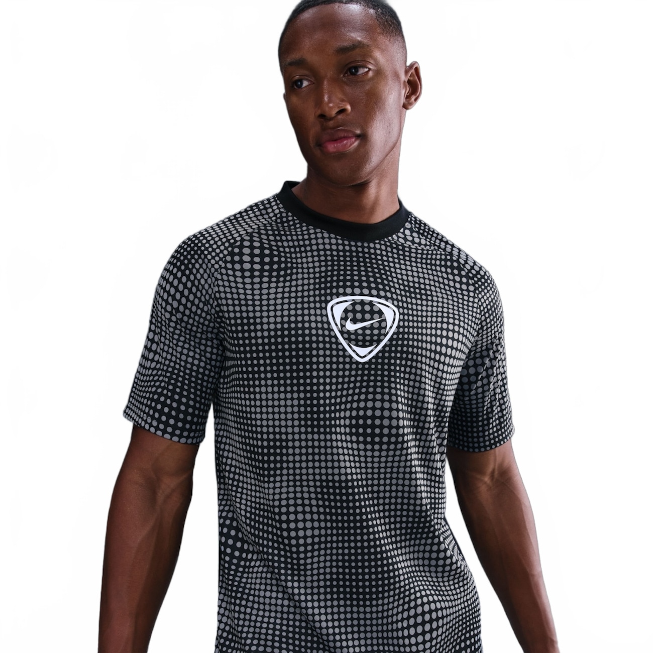 Camiseta Dri-FIT Nike Academy+ AOP Masculina em Promoção | Centauro