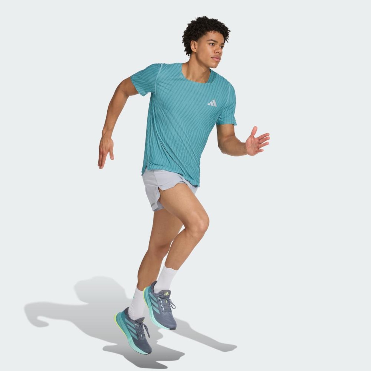 Short adidas Adi365 Running CLIMACOOL+ Masculino | Centauro