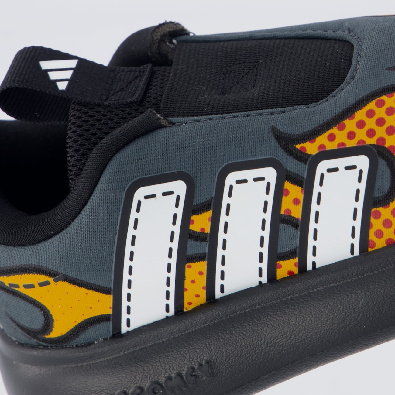 Tênis Infantil adidas Bubble Comic em Promoção | Centauro