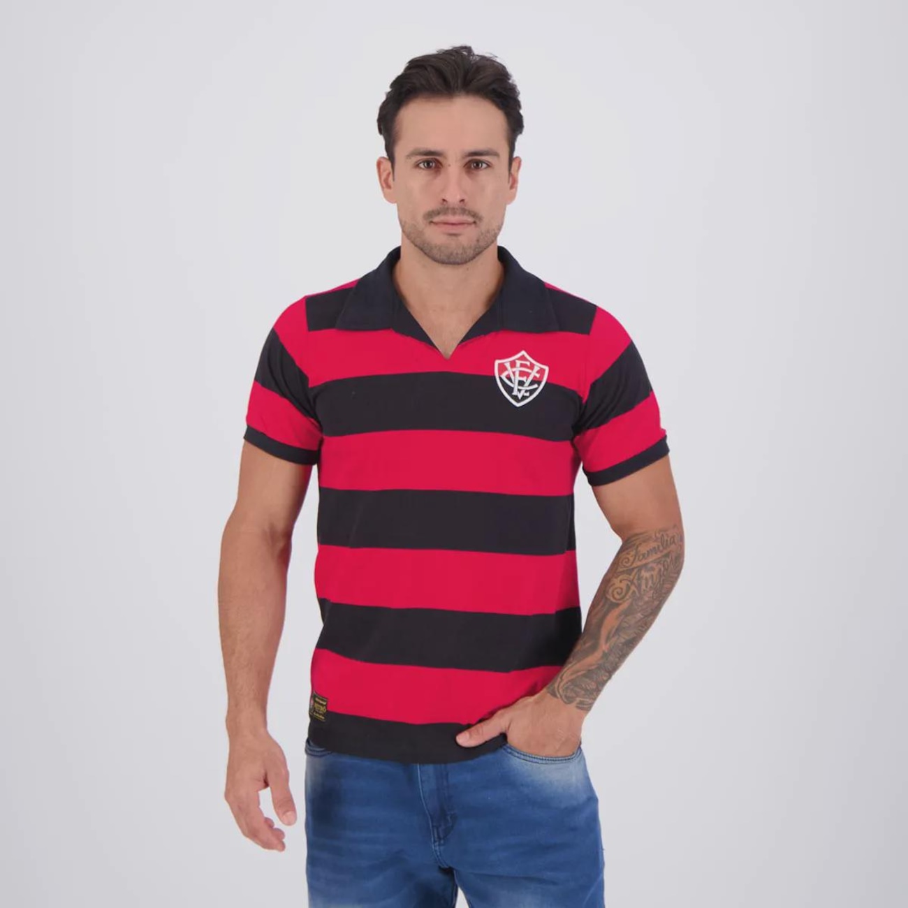 Camisa Vitória Retrô 1972 Masculina em Promoção | Centauro