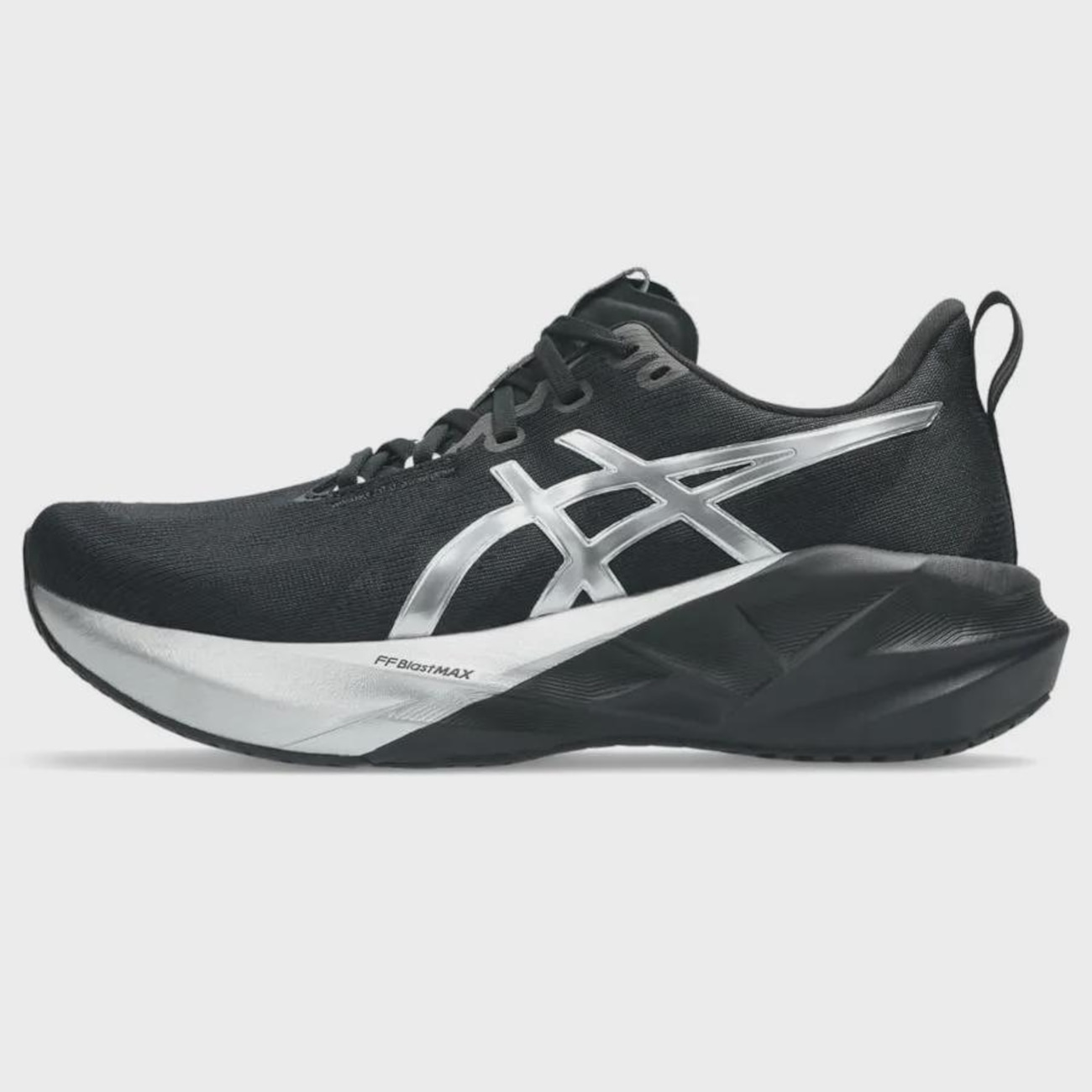Tênis Feminino ASICS Novablast 5 Platinum em Promoção | Centauro