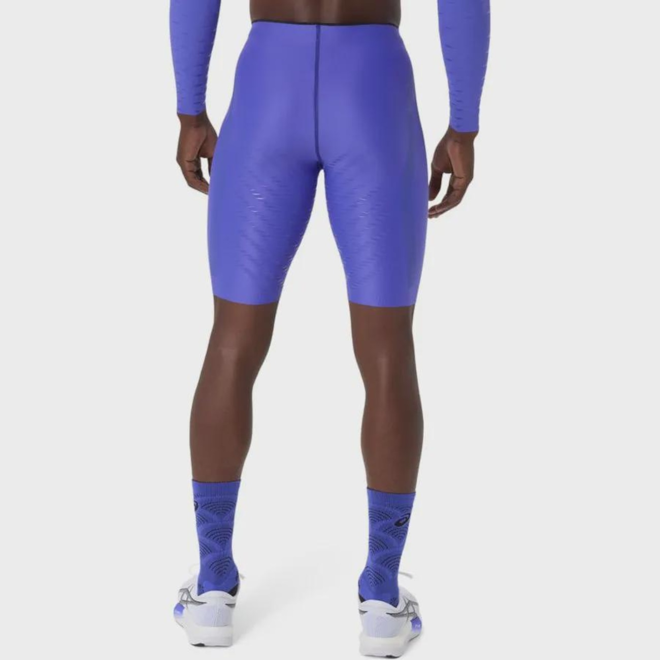 Bermuda ASICS METASPEED TIGHT Masculino em Promoção | Centauro