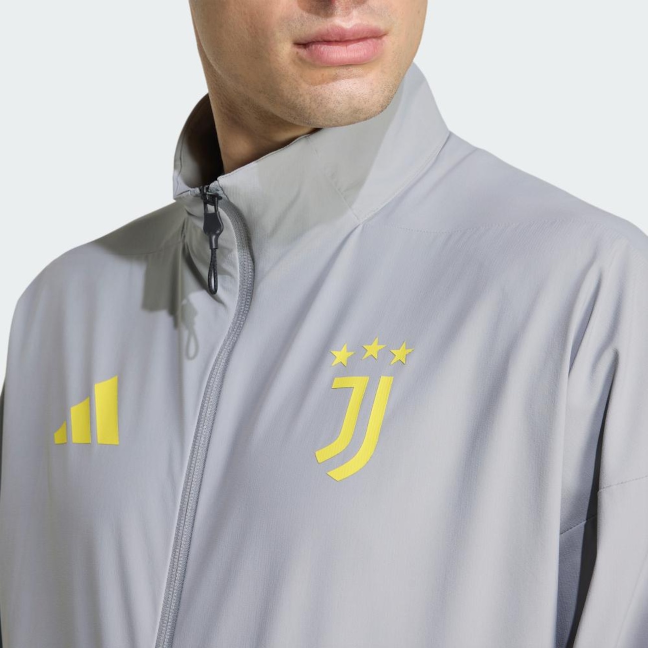 Jaqueta Juventus FC Hino Z.N.E. adidas - Masculina | Centauro