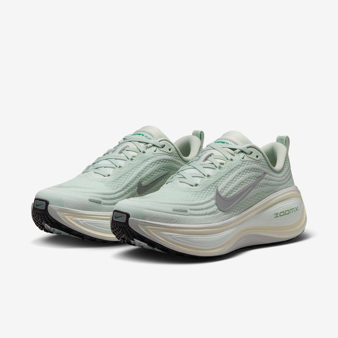 Tênis Nike Vomero Plus Feminino | Centauro
