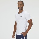Camiseta Nike VNK Club Embrd Ftra - Masculina - Foto 3