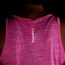 Camiseta Regata Oxer Bruni - Feminina - Foto 4