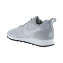 Tênis Nike MD Runner 2 Eng Mesh - Feminino - Foto 6
