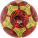 Bola de Futebol de Campo adidas Tango Street Glider - Foto 2