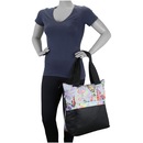 Bolsa Nike Radiate Tote AOP - Feminina - 20 Litros - Foto 5
