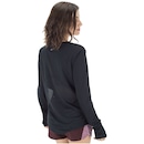 Camiseta Manga Longa Nike Miler Top LS - Feminina - Foto 3