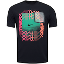 Camiseta Nike Sportswear Sneaker CLTR 5 - Masculina - Foto 5