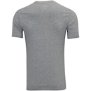 Camiseta Nike Sportwear Club - Masculina - Foto 7