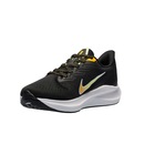Tênis Nike Zoom Winflo 7 - Masculino - Foto 4