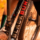 Mountain Bike Caloi Blackburn - Aro 29 Freio a Disco Hidráulico - Câmbio Shimano Deore - 20 Marchas - Foto 13