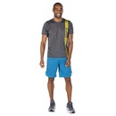 Camiseta Asics Manga Curta Logo Vertical - Masculina - Foto 4