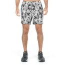Bermuda Masculina ASICS Full Print 5" Assim 130P - Foto 2