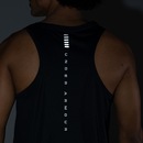 Camiseta Regata Under Armour Speed Stride - Masculina - Foto 2