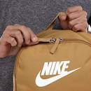 Mochila Nike Heritage Unissex - 25 Litros - Foto 2
