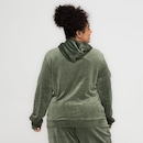 Jaqueta de Plush Feminina Oxer com Capuz e Bolso - Foto 5