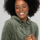 Jaqueta de Plush Feminina Oxer com Capuz e Bolso - Foto 6