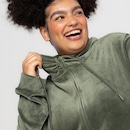 Jaqueta de Plush Feminina Oxer com Capuz e Bolso - Foto 7