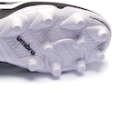 Chuteira de Campo Umbro Beat - Adulto - Foto 9