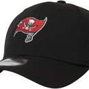 Boné Tampa Bay Buccaneers NFL Aba Curva New Era 940 Snapback - Adulto - Foto 4