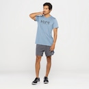 Camiseta ASICS Manga Curta Fugi - Masculina - Foto 6