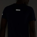 Camiseta ASICS Manga Curta Light Nagoya - Masculina - Foto 7