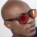 Óculos de Sol Oakley Holbrook XL Matte Black Warm Grey Prizm - Unissex - Foto 3