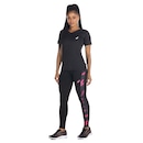 Camiseta ASICS Manga Curta Basic Logo Feminina - Foto 4