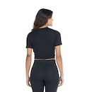 Blusa Cropped Nike Manga Curta Sportswear Essential - Feminina - Foto 3