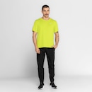 Camiseta Masculina Nike Manga Curta com Proteção UV Miler - Foto 4