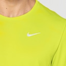 Camiseta Masculina Nike Manga Curta com Proteção UV Miler - Foto 5