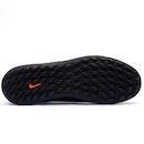 Chuteira Society Nike Phantom GX Club TF - Adulto - Foto 6