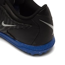 Chuteira Society Nike Phantom GX Club TF - Adulto - Foto 7