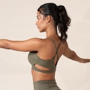 Top Fitness com Bojo adidas Baixa Sustentação Yoga - Foto 9