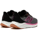 Tênis New Balance Fresh Foam ARISHIV4 - Feminino - Foto 4