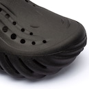 Sandália Crocs Unissex Echo Log - Foto 8