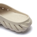 Sandália Crocs Echo Slide - Adulto - Foto 7